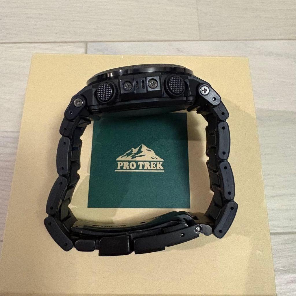 Used CASIO PROTREK Main Unit Outdoor Watch (All Accessories Included)