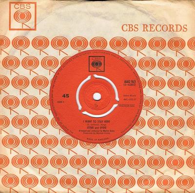 7-дюймовая пластинка STEVE & EYDIE - I Want To Stay Here AAG163 CBS 1963 UK Джаз Б/У