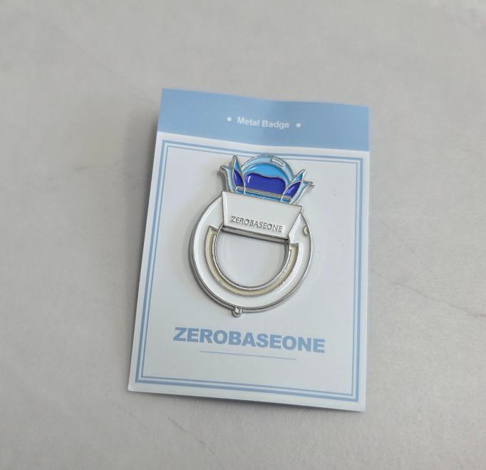 Металлический значок ZB1 ZEROBASEONE ручной работы – Коллекционные K-pop товары (2.8 × 4см)
