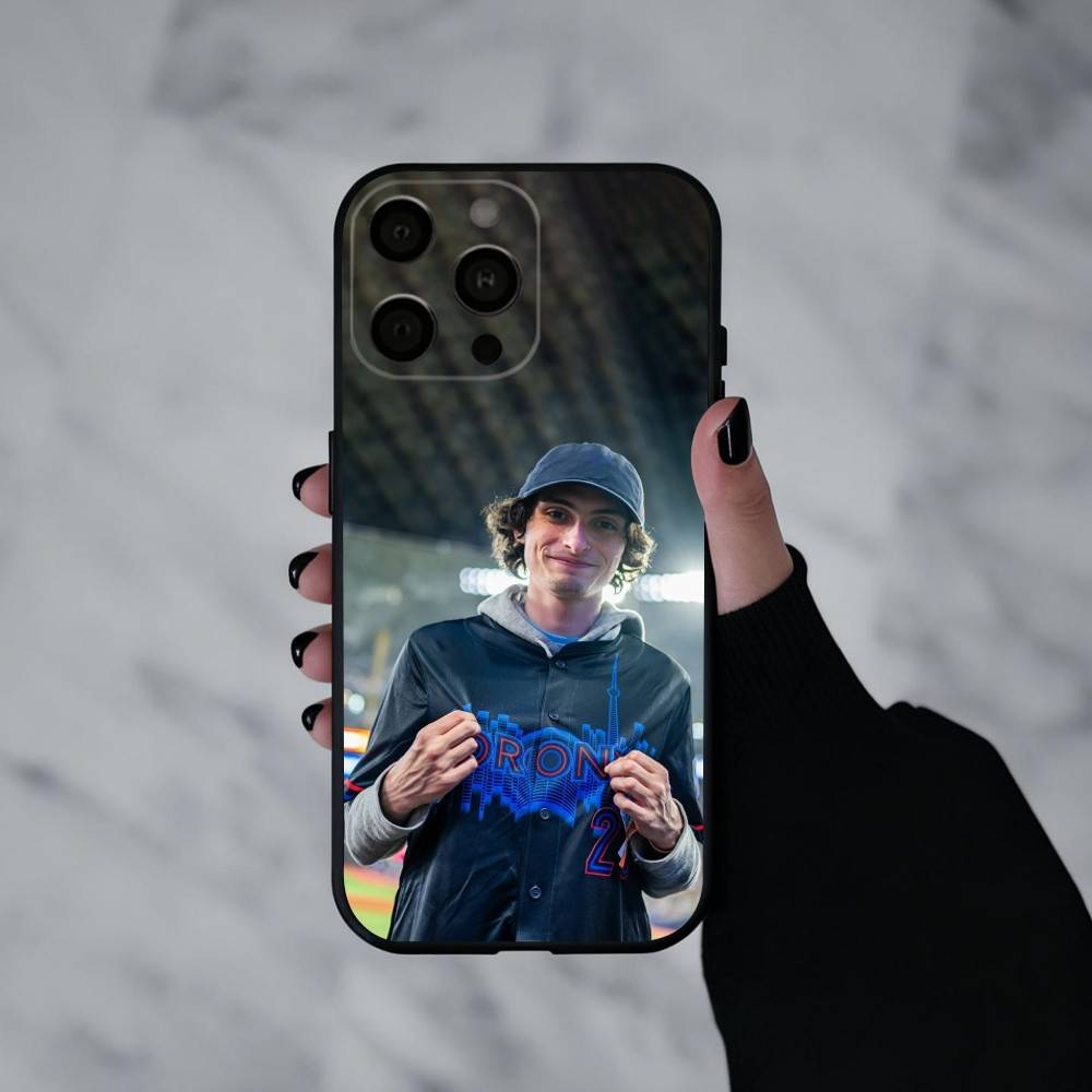 Чехол для телефона F-Finn W-Wolfhard Actor для iPhone 17pro, 16, 15, 14, 13, 12, 11 Plus, Pro Max, XS, Мягкий силиконовый черный чехол