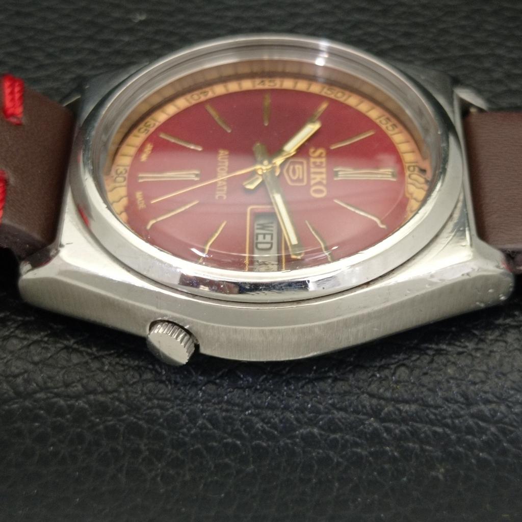 Б/У винтажные мужские часы SEIKO 5 AUTOMATIC 7009A из Японии с красным циферблатом a434980-2 R122-a434980