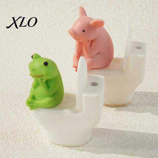Humorous Home Office Accessories 2Pcs Resin Meditation Pig And Frog Figurines, Funny Toilet Animal Ornament for Desktop Playful Windowsill Decoration