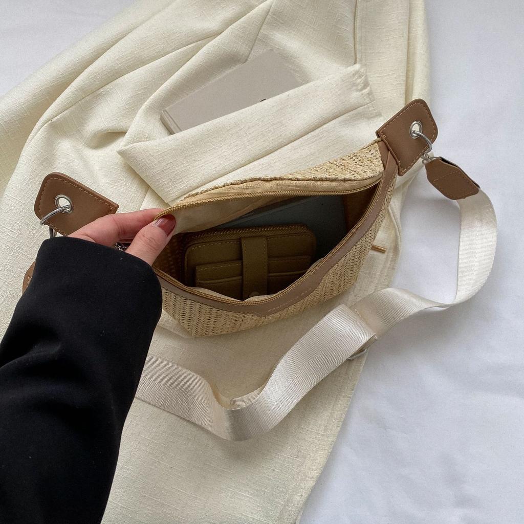 Соломенная сумка женская 2024 новая Mori простая маленькая свежая плетеная сумка-мессенджер зарубежная мода широкий плечевой ремень поясная сумка