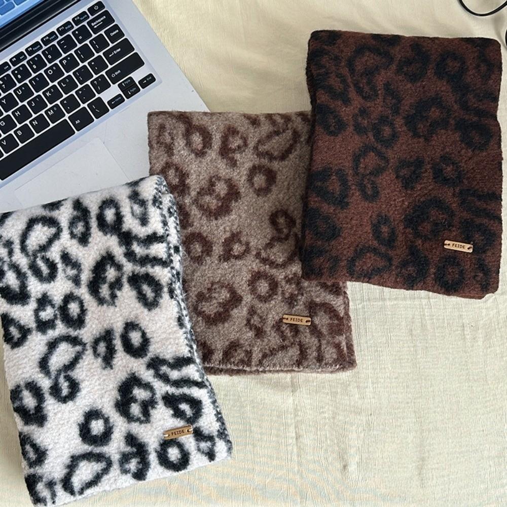Lightweight Imitation Wool Scarf Korean Style Winter Shawl Fashion Leopard Print Scarf  Gift