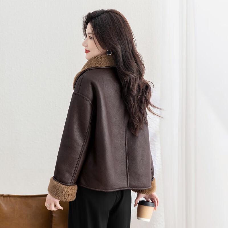 Женская флисовая куртка с лацканами из искусственной кожи