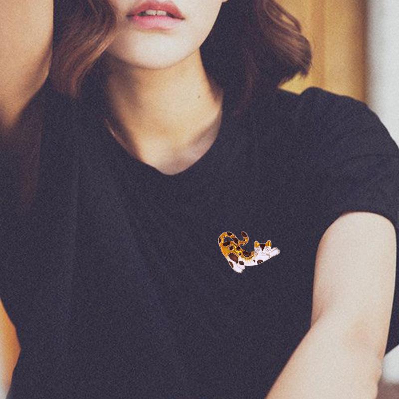 Милая брошь в виде капающей кошки, персонализированная модная и универсальная корейская ретро-брошь для корсажа с аксессуарами