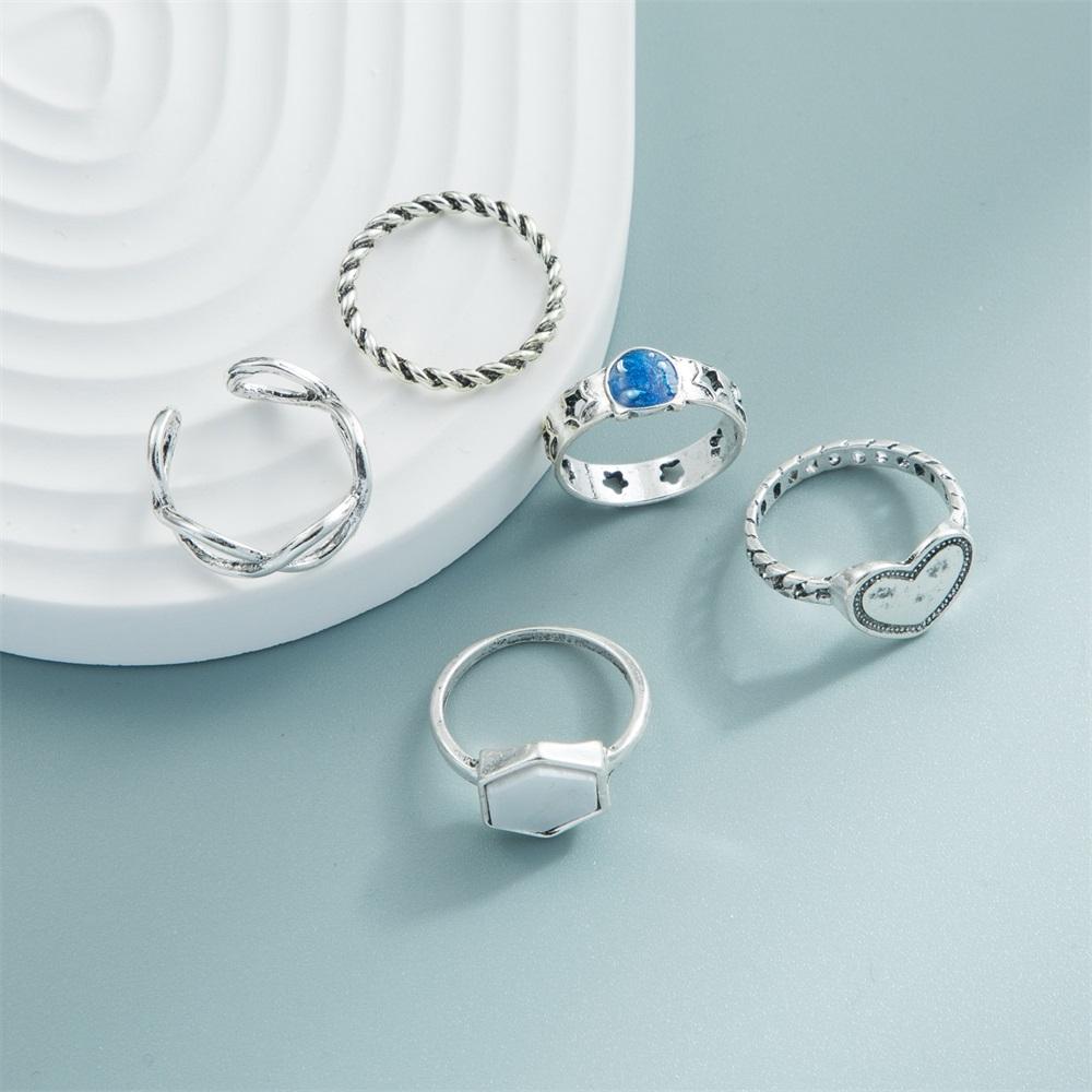 Модный комплект колец в стиле ретро для женщин, панк-металл, простая личность, кольцо со звездой и сердцем, ювелирное изделие, подарок