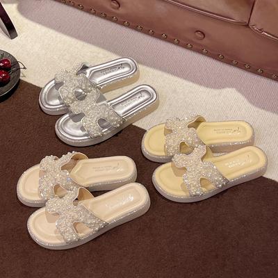 Сяосянфэн жемчужные шлепанцы на плоской подошве женские 2025 новая летняя мода корейская версия толстая подошва нескользящие мягкая подошва уличные шлепанцы