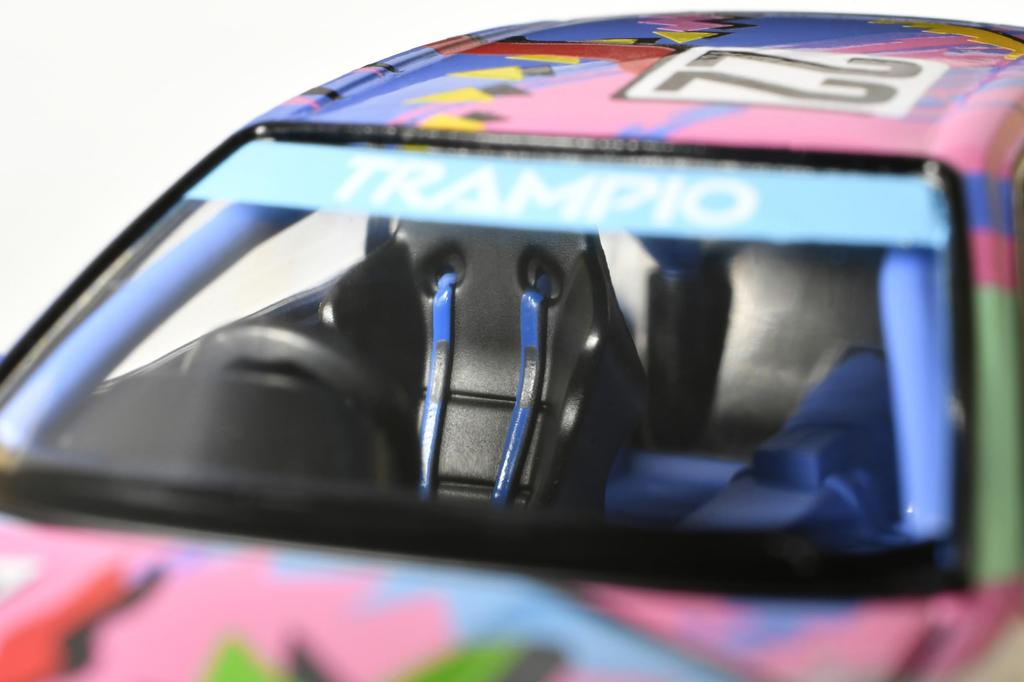 Tomica Limited Vintage Neo AXIA Skyline Silver Готовый продукт LV-N234e