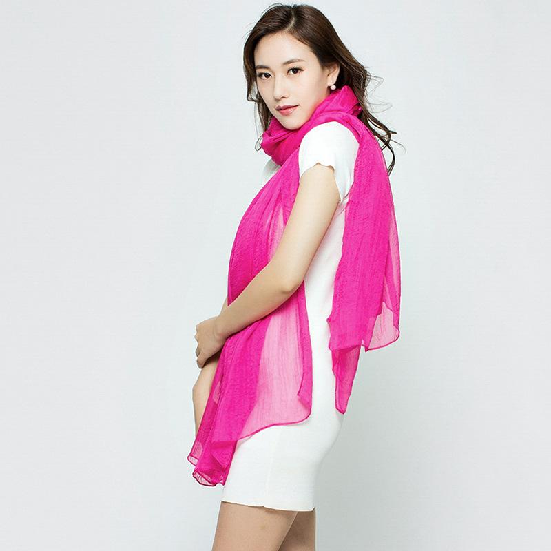 Летний однотонный искусственный шелк, очень большой шелковый шарф, пляжное полотенце для моря, длинный весенне-летний женский шифоновый шарф, плиссированная шаль