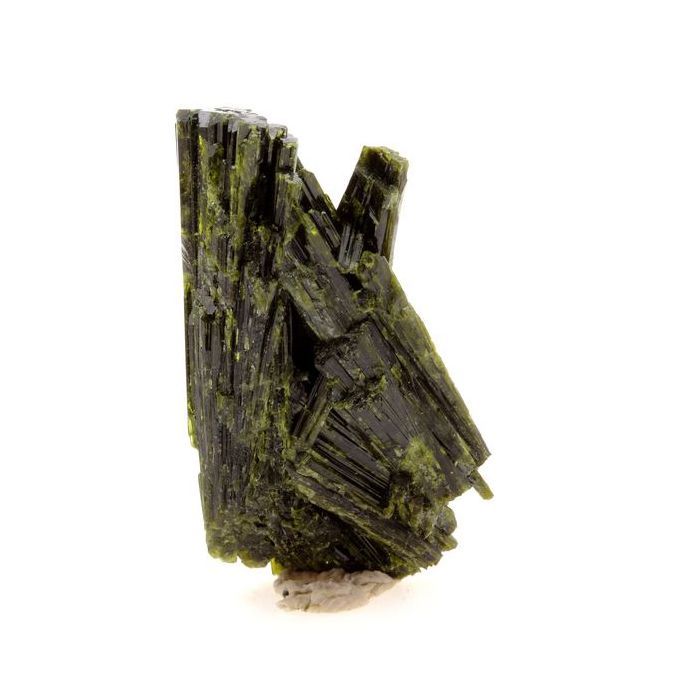 Epidote 51.60 carats