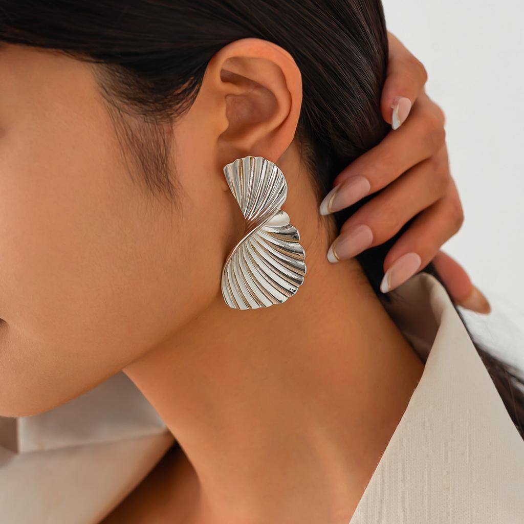 Fashion Versatile Fan Irregular Stud Earrings Women's Alloy Conch Folded Earrings Earrings