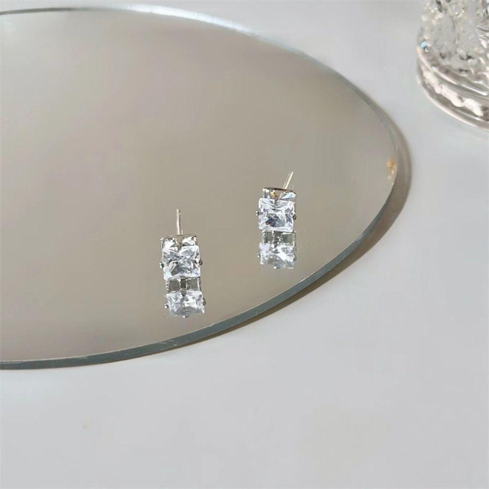 Simple Exquisite Shiny Korean Style Earrings Women Jewelry Square Stud Earrings Zircon Earrings