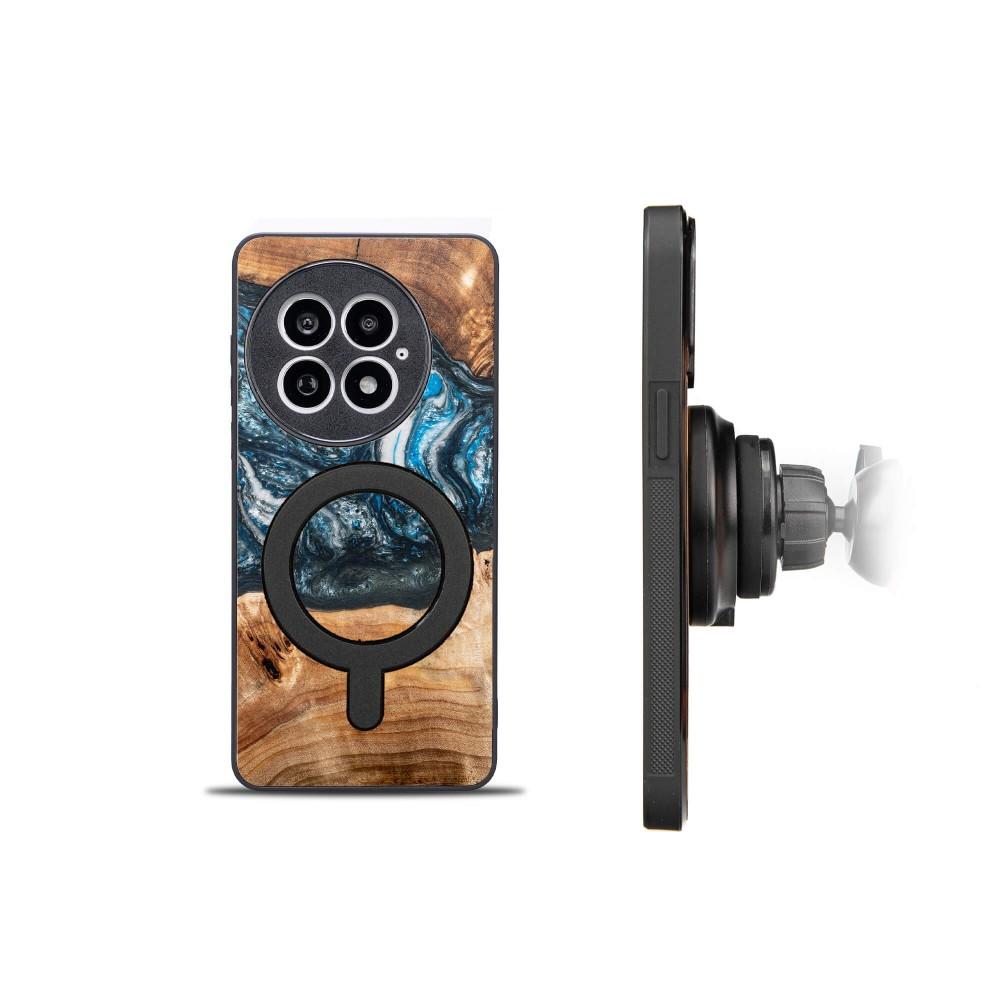 Bewood Unique case for OnePlus 13 - Planets - Earth with MagSafe