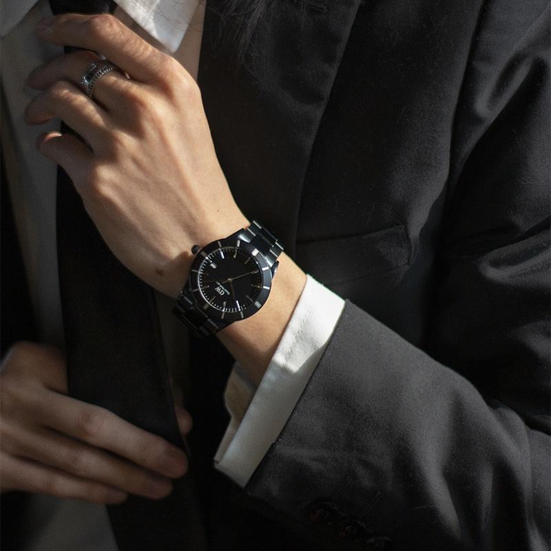Daniel Wellington Watch Quartz Movement Stainless Steel Strap 40mm Black Dial Men's Watch Men's Watch New Model DW00100821