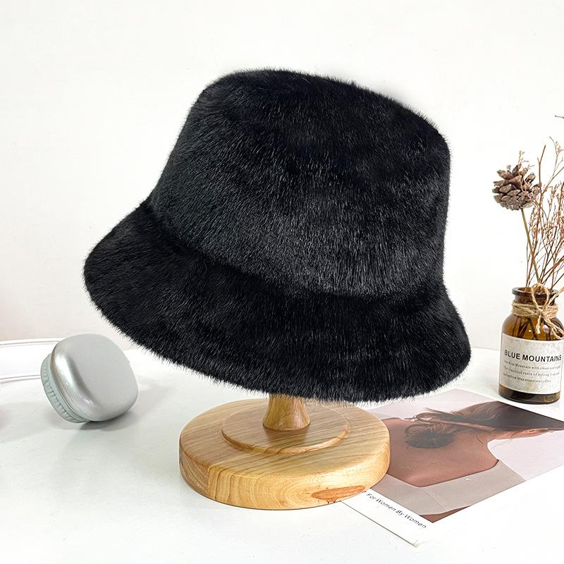 Cute Warm and Fluffy Basin Hat with A Big Head Circumference To Show Off The Face  A Small Rabbit Fur Bucket Fisherman Hat