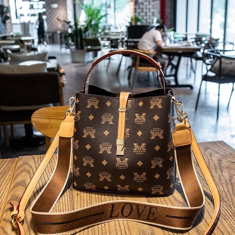 2021 летняя новая сумка-ведро с принтом, женская ручная сумка, простая и удобная сумка-мессенджер с широкой лямкой большой вместимости