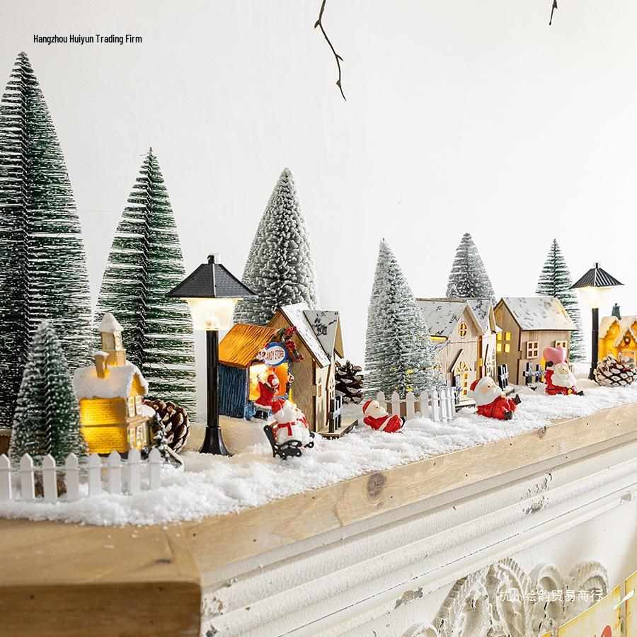 Праздничный Светящийся Деревянный Домик - Украшение для Рождественской Елки и Декора Камина