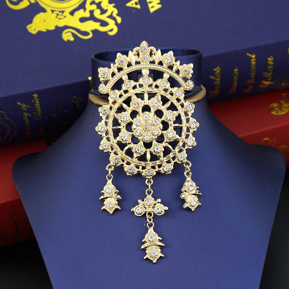 Women's Crystal Brooch Gold Color Round Flower Metal Brown Brooch Hijab Pins Bridal Jewelry