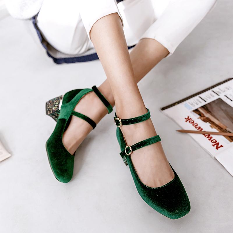 Q/Женские туфли на высоком каблуке, модные однотонные замшевые туфли на толстом каблуке, большие низкие кеды