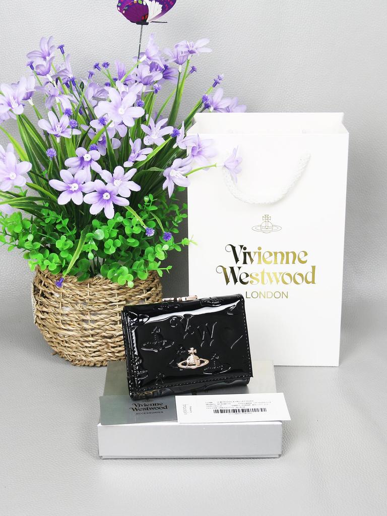 Женский трехсекционный кошелек 2025 года: Натуральная коровья кожа, Westwood, тиснение в виде сердца.