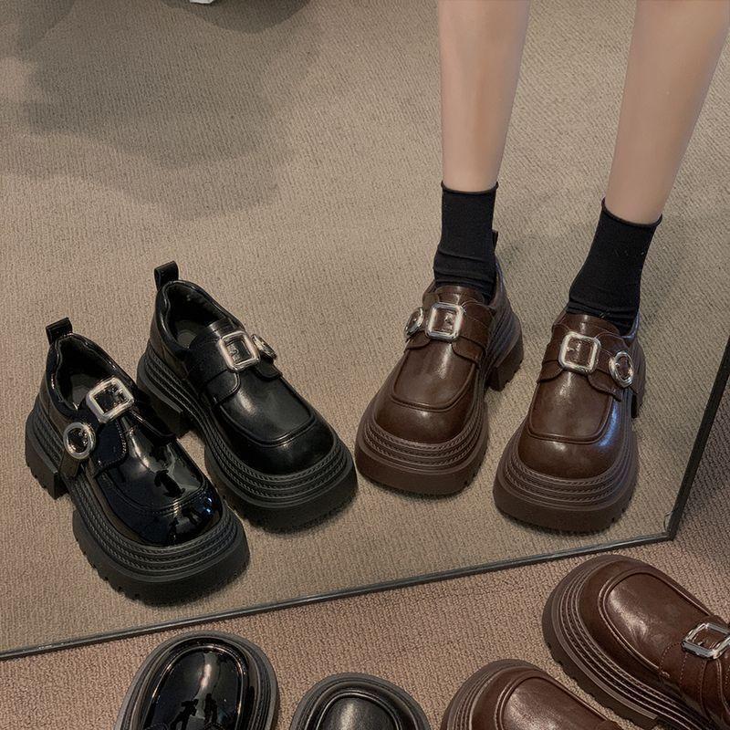 British Style with Skirt Thick Sole Heightening Small Leather Shoes Women's 2024 Autumn and Winter New French Retro Versatile Loafers Tide