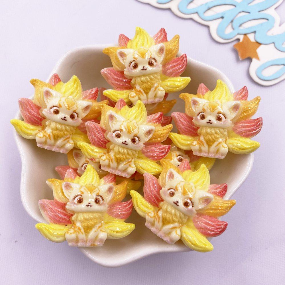 8 ШТ. Смола Милая Красочная Мультяшная Фигурка Семихвостого Лиса Плоская Спинка Камень Животные Скрапбукинг DIY Ювелирные Изделия Декор Ремесла Аксессуары