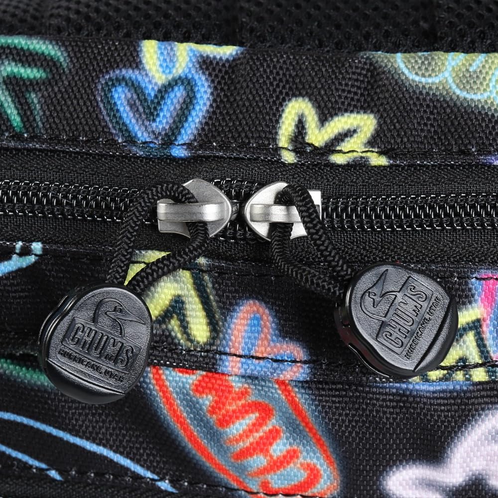 Упаковочный органайзер Recycle Small Oval Waist Pack Graffiti [Chums]