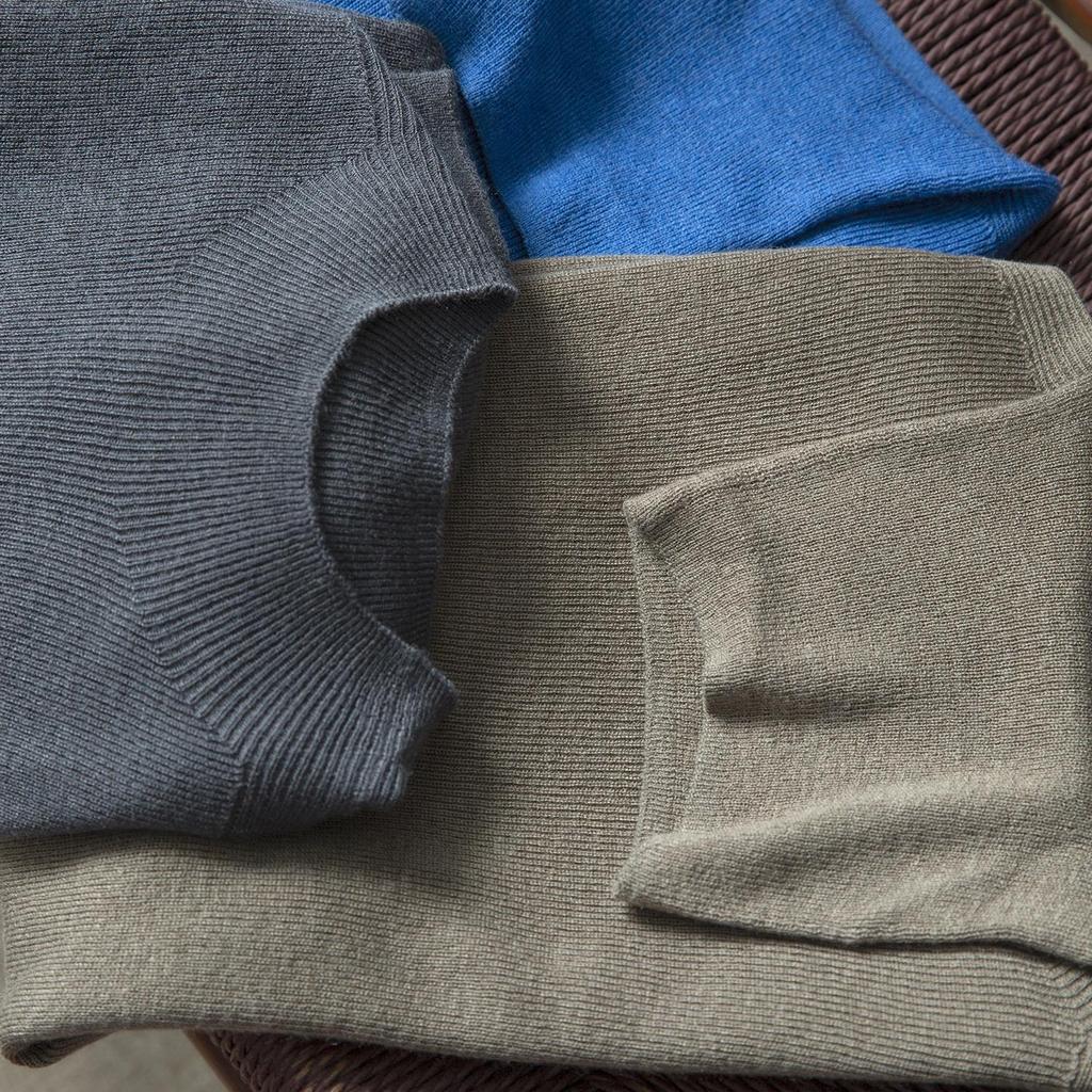 Skin-Friendly Seamless Merino Wool Base Layer Knitwear - Half & Full High Neck