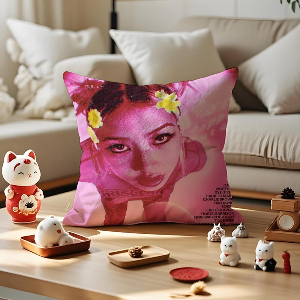 Pretty Singer BBeabadoobee Cushion Cover Antidustmite Pillowcase Invisible Zipper Silky Short Plush Sofa Cushion Cover