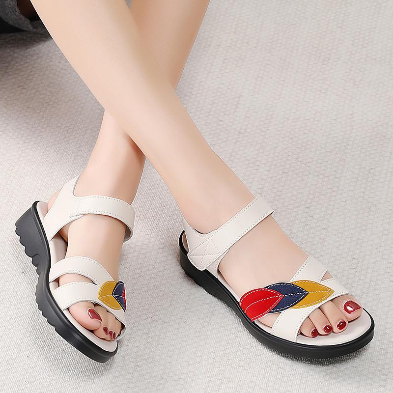 Women Beige Sandals Casual Soft Comfortable Flats Shoes Black Flower Simple Open Toe Sandals for Mother