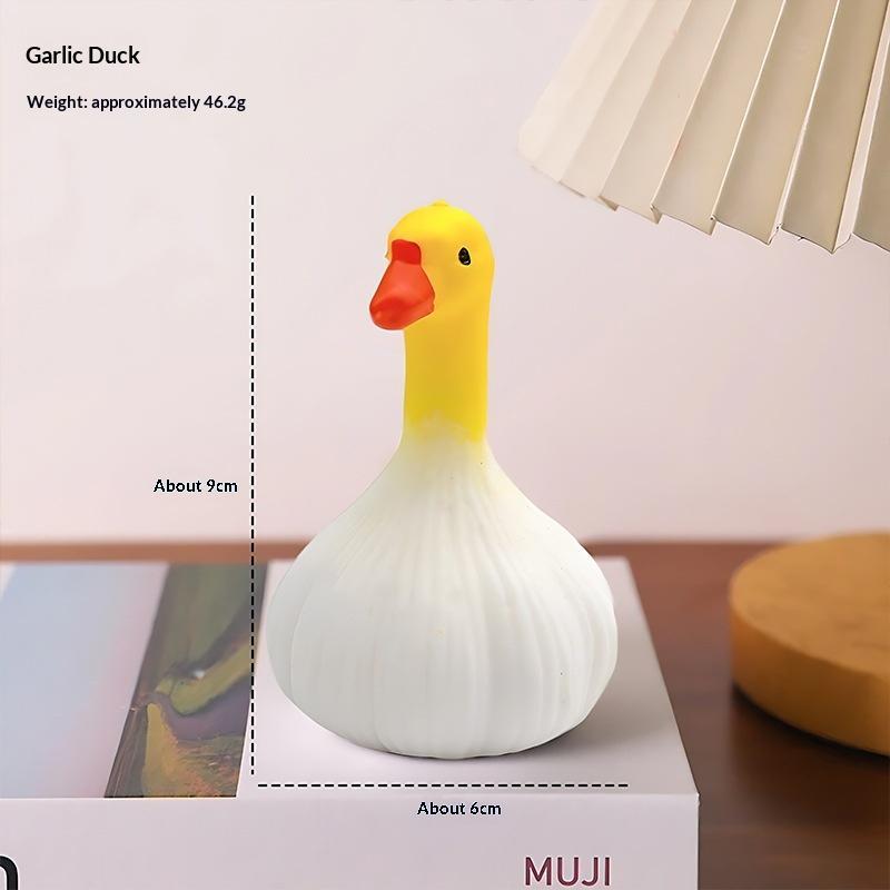 Cute Duck Squeeze Slow Rebound Soft Stress Relief Fidget for School Office Desk Ornament Birthday Gift