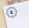 Printtoo Square Swirl Border E Алфавит Монограмма Начальные канцелярские принадлежности Self Inking R-40 Rubber