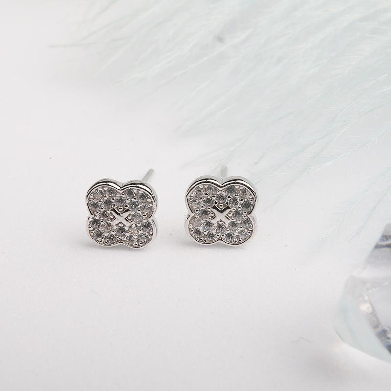 Серьги-гвоздики с цветами и бриллиантами Простые и элегантные Новые модные женские Маленькие и универсальные Японские и корейские свежие