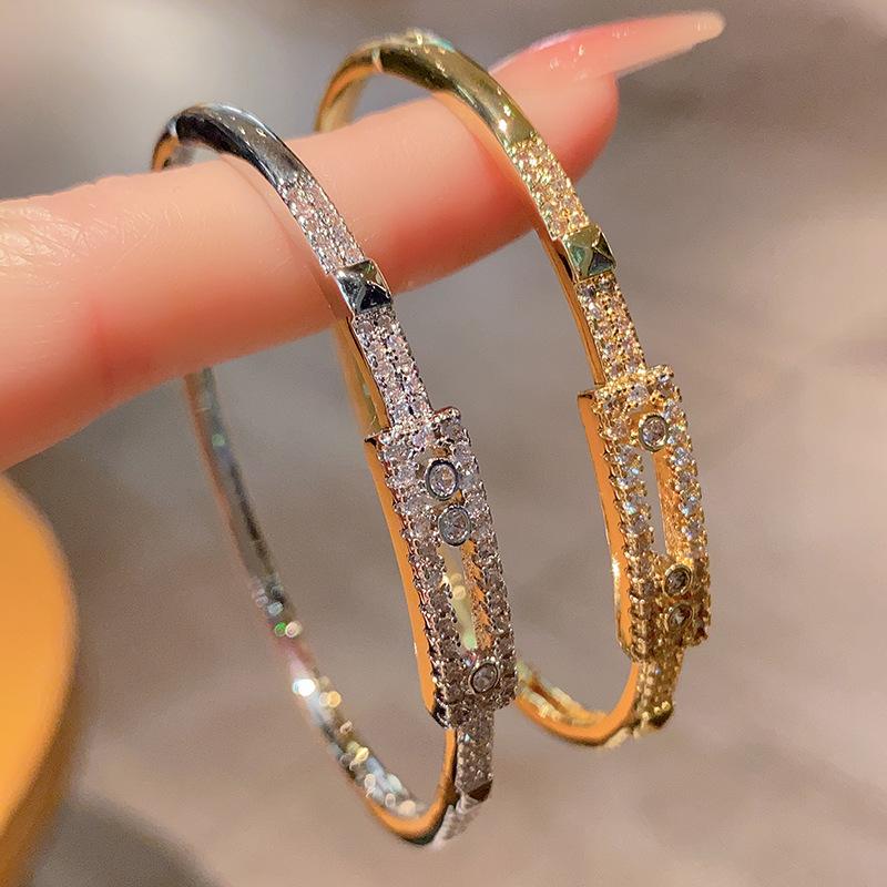 Zircon Bracelet High Version Atmospheric Versatile Sliding Hollow Bracelet Stacked Bracelet Handpiece
