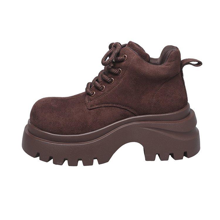 Женские ботинки Мартин на толстой подошве 2025 новые осенне-зимние увеличивающие рост ботинки Майярдового цвета ревеня, популярные уличные альпинистские короткие ботинки