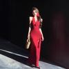 Женское облегающее красное вечернее платье с 3D-цветочным халтером - Облегающее платье-бодикон с разрезом