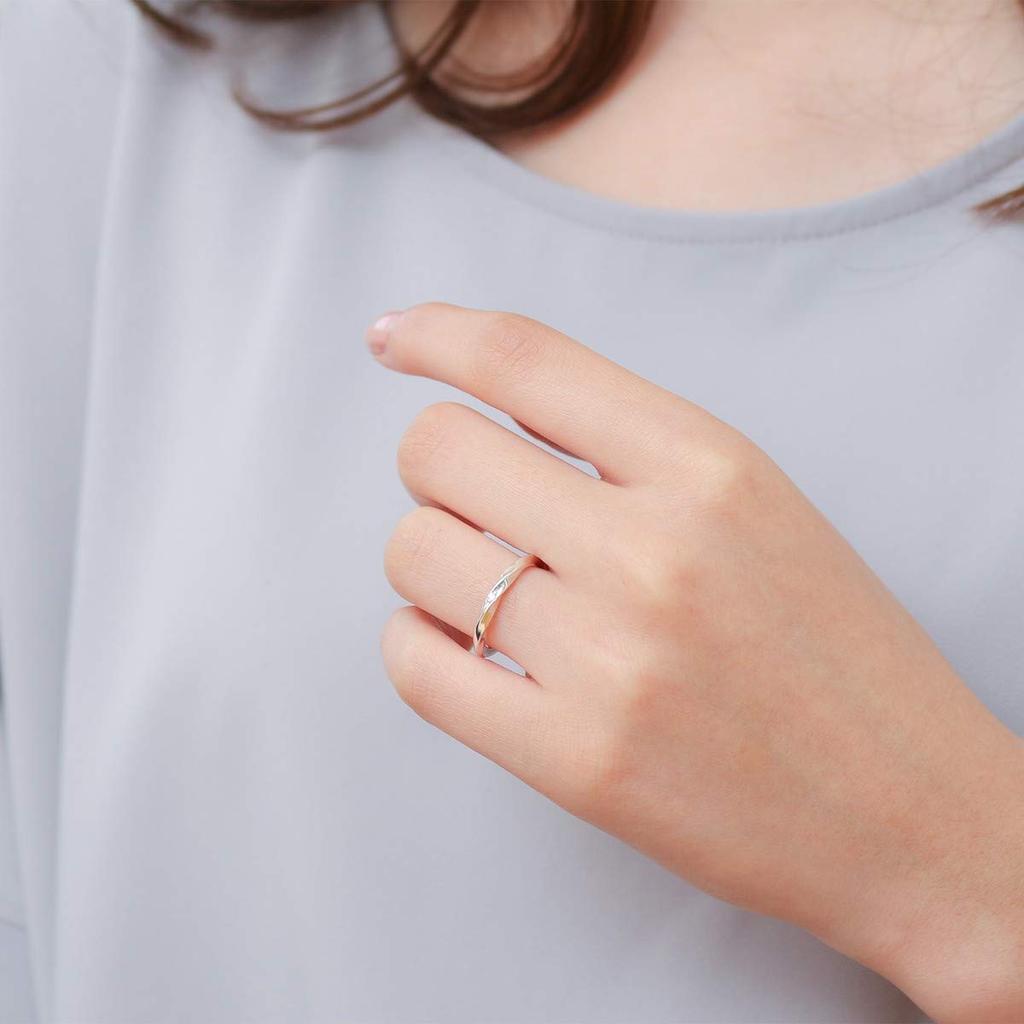 THE KISS 9 Set of 2 Silver Pairing Simple Couple Anniversary Wedding Ring Wrapping Box Included [The Kiss] SR1546DM-P (Lady's No. Men's No. 13)