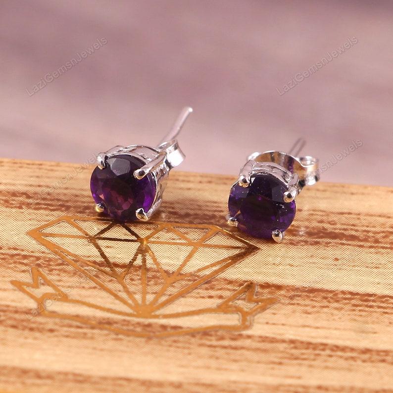 Серьги из натурального аметиста - минималистичные серьги-гвоздики - изящные серьги-серьги в стиле ар-деко - серебро 925 пробы - подарок для женщины и ее мамы