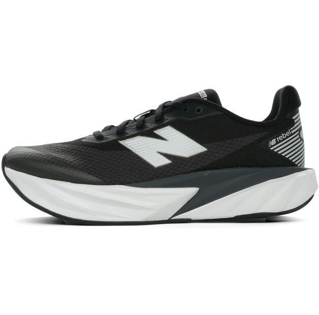 Беговые кроссовки New Balance FuelCell Rebel