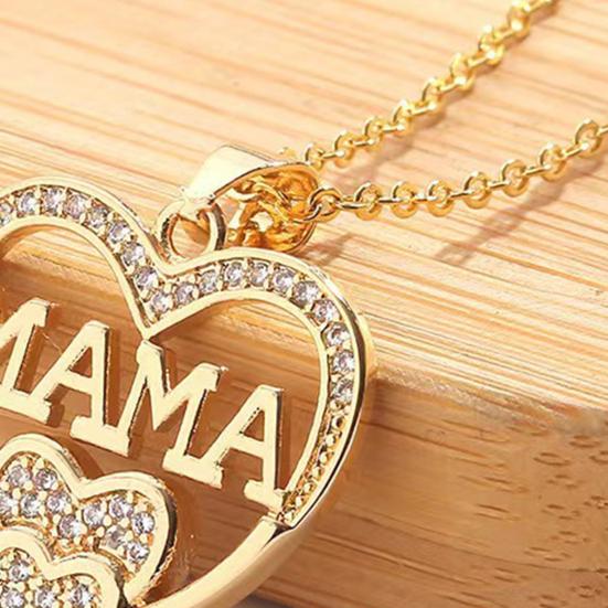 Mothers Day Gift Necklace Rhinestone Heart-Shaped Pendant Anti-Oxidation Alloy Mother Clavicle Necklace Jewelry for Daily Wear Gifting