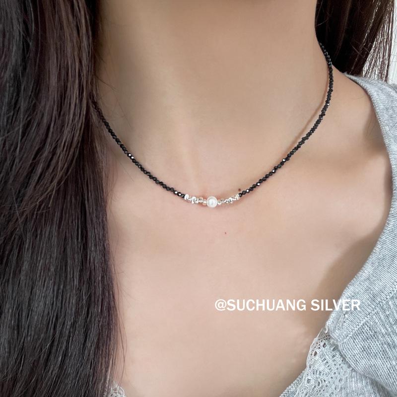 Su Chuang Серебряное ожерелье S925 с жемчугом и черным шпинелью - Женская цепочка на ключицы в стиле легкой роскоши