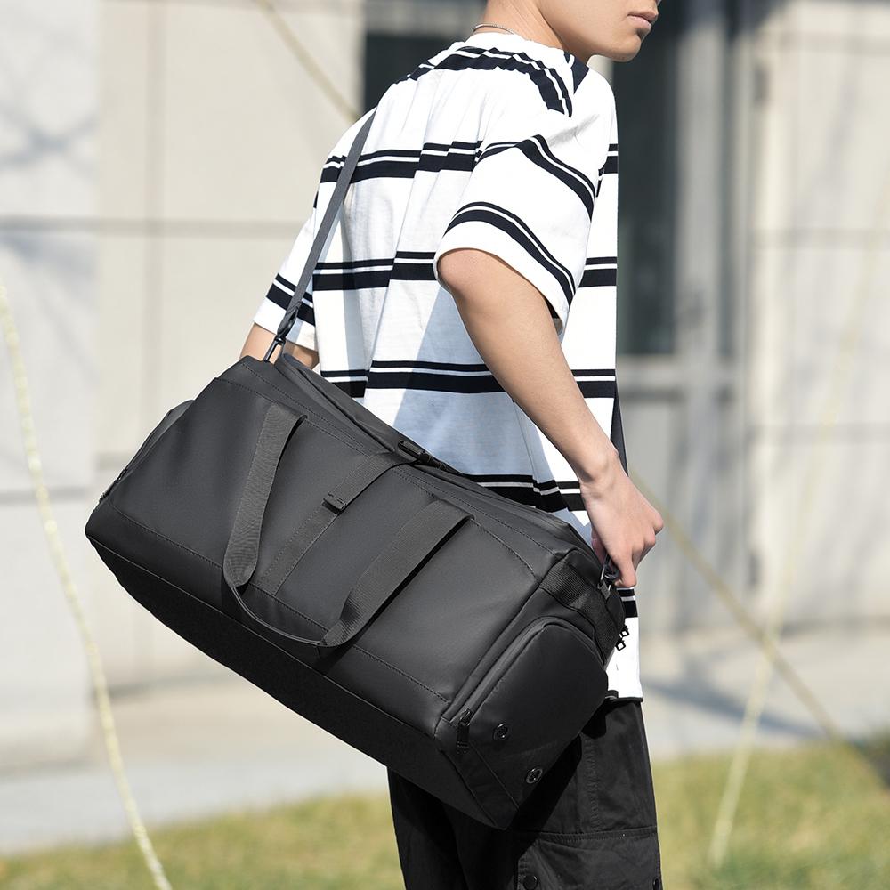 Travel Handbag Men's Large Capacity Shoulder Bag Business Travel Duffel Bag Sports Fitness Bag