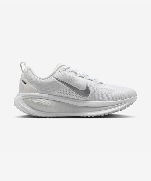[Nike] Vomero 18 W - White:Photon Dust:Summit White:Metallic Silver [HM6804-104]