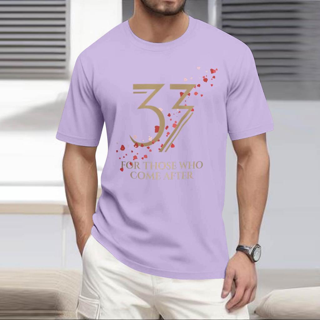 Стильная и повседневная мужская футболка с круглым вырезом, свободного кроя, с короткими рукавами.