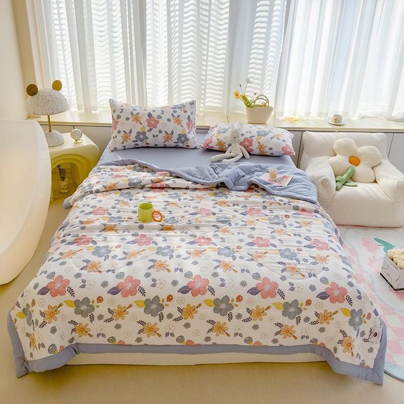 Ультрамягкое летнее охлаждающее одеяло — легкое, дышащее и приятное для кожи с тисненым цветочным принтом для всех сезонов — идеально для спальни