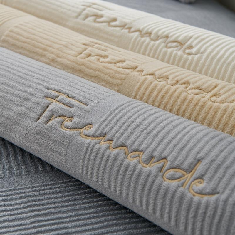 Sofa Cushion Winter Plush Simple Modern Sofa Cover Cover Towel Sitting Cushion Non-slip Winter Models Thickened Beige Leather