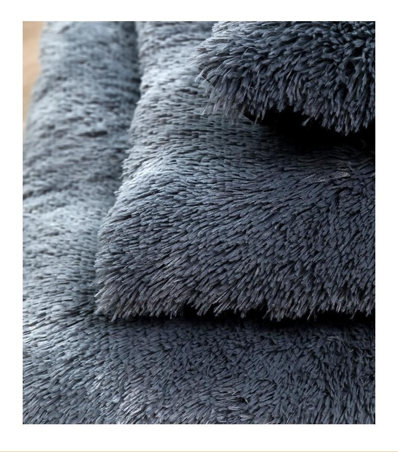 Nordic Pink Solid Faux Fur 110*75cm Large Jumbo Foldable Dog Bed Classic Rectangular Pet Cat Cushion Direct Manufacturer