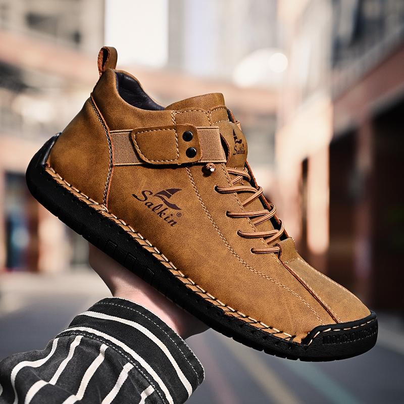 New 2025 Handmade Leather Men Boots Man Breathable Casual Leather Shoes Design Sneakers Men Ankle Boots Breathable Outdoor Boats