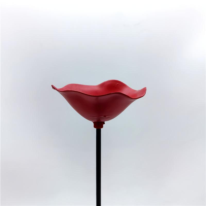 Мини-колышки для цветов мака, чашки для пчел